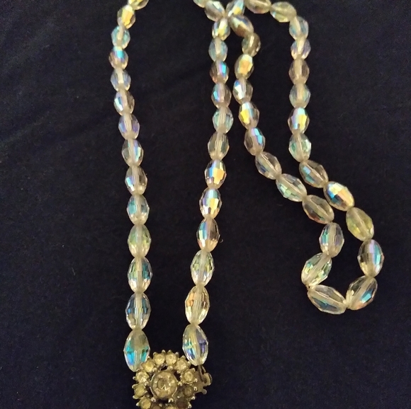 bergere Jewelry - Bergere aurora borealis beaded necklace